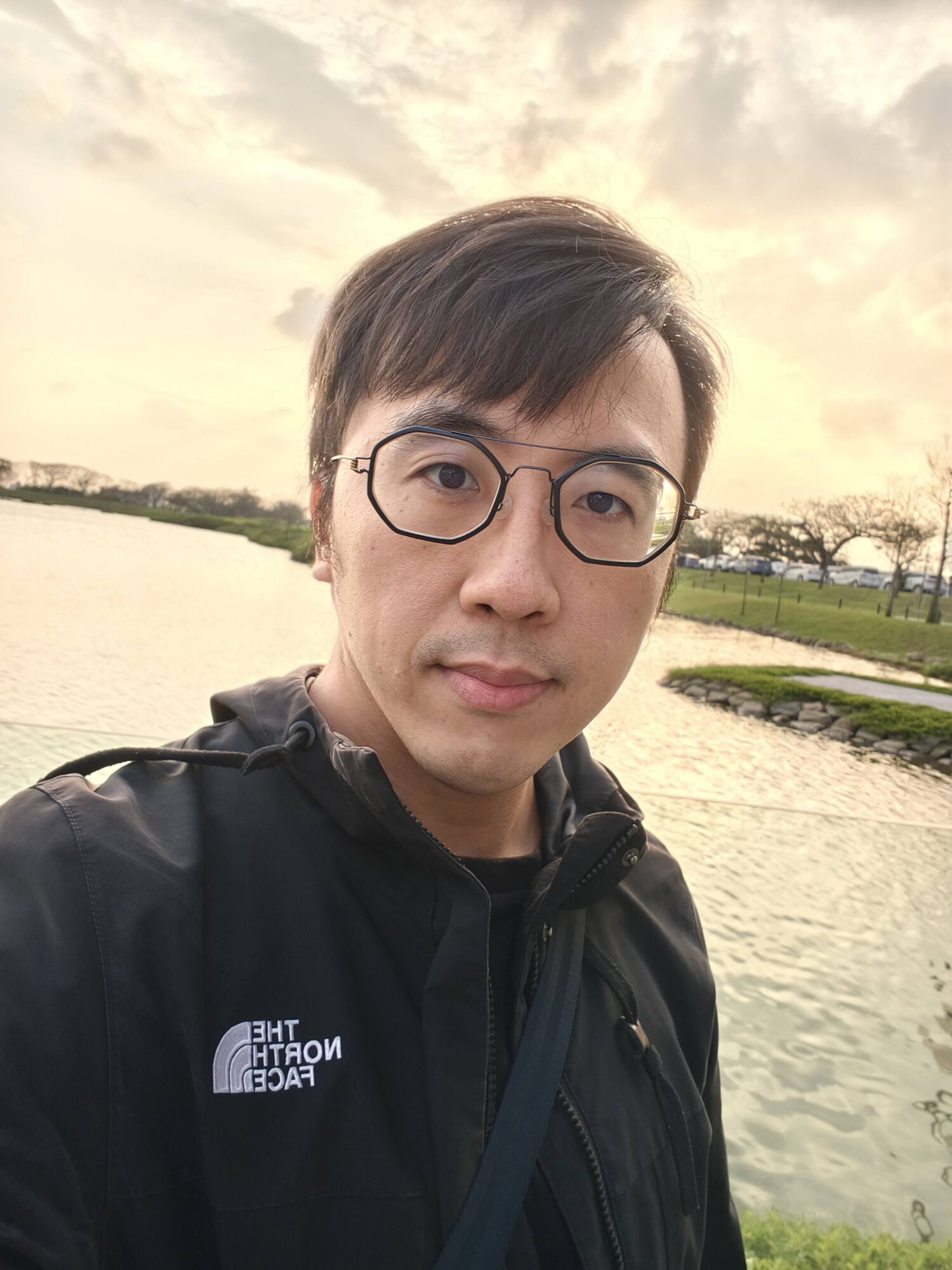 realme GT 7、GT 7T 雙機評測:平價旗艦,連續使用 24 小時超長續航 IMG_20250316_170439-1-1500x2000 realme GT 7、GT 7T 雙機評測:平價旗艦,連續使用 24 小時超長續航 IMG_20250316_170439-1-1500x2000