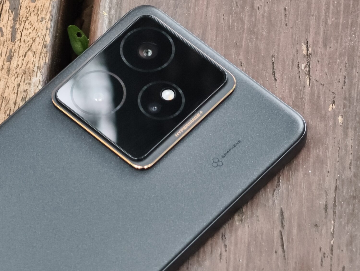 realme GT 7、GT 7T 雙機評測:平價旗艦,連續使用 24 小時超長續航 IMG_20250618_152800-1-1500x1129 realme GT 7、GT 7T 雙機評測:平價旗艦,連續使用 24 小時超長續航 IMG_20250618_152800-1-1500x1129